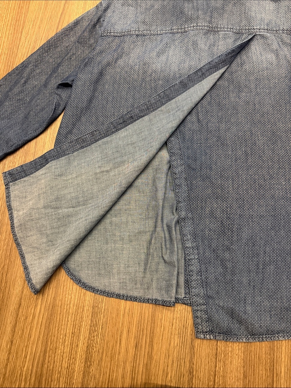 Pilcro by anthropologie Blue Textured Button-Down Shirt - Picture 4 of 5